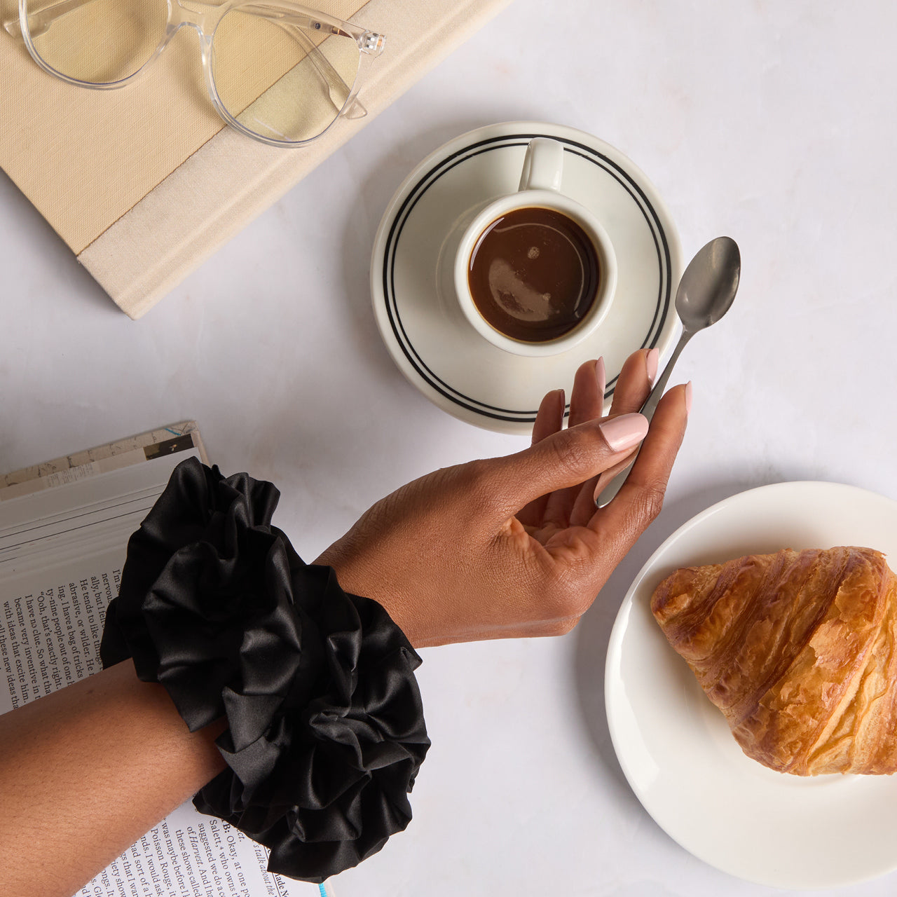 Black Ruffle Scrunchie