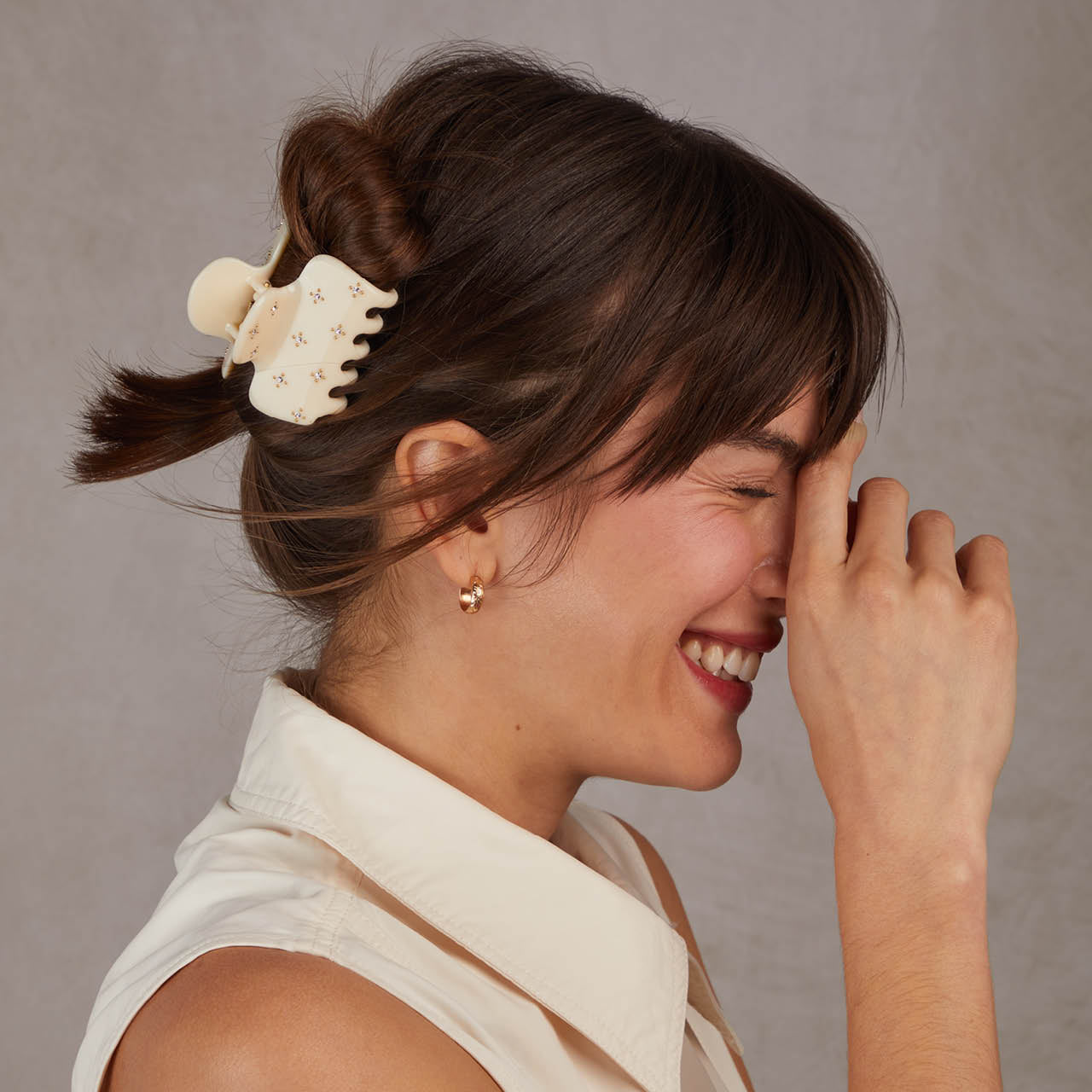 Clip Nube con pedrería - Marfil