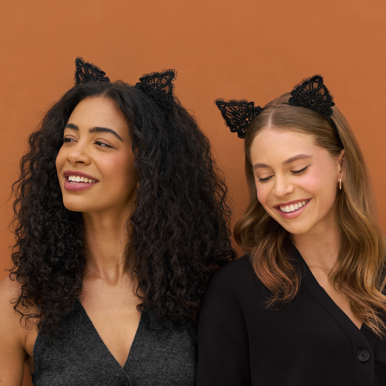Bandeau et masque en dentelle Chat noir
