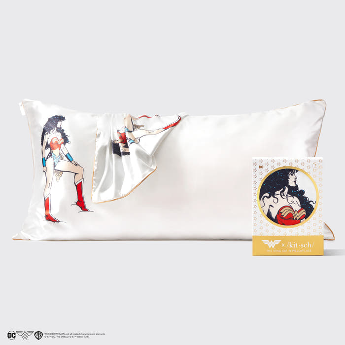 Kitsch x Wonder Woman King Satin Pillowcase — Believe in Wonder hero